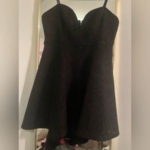 Black Sweetheart Lace Dress
